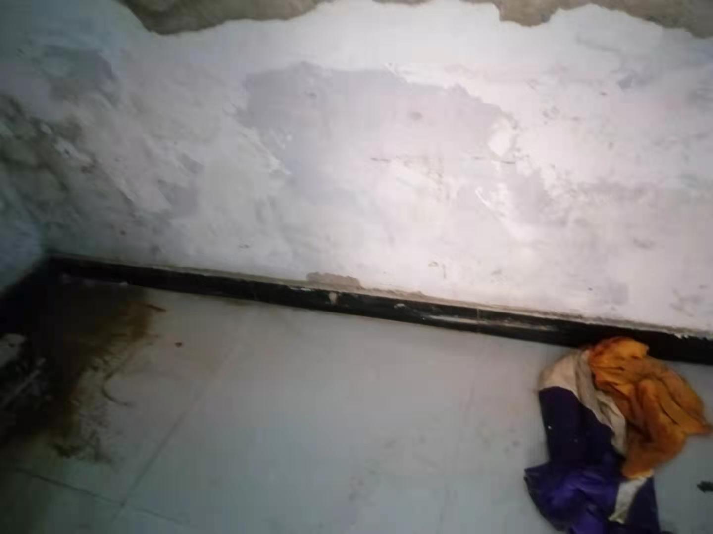 石屏家里漏水了怎么办？